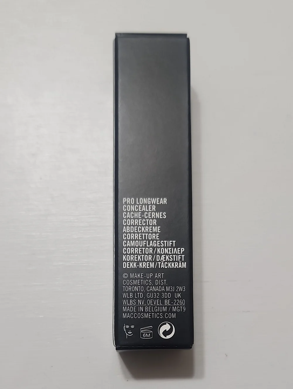 MAC NC25 Pro Longwear Concealer